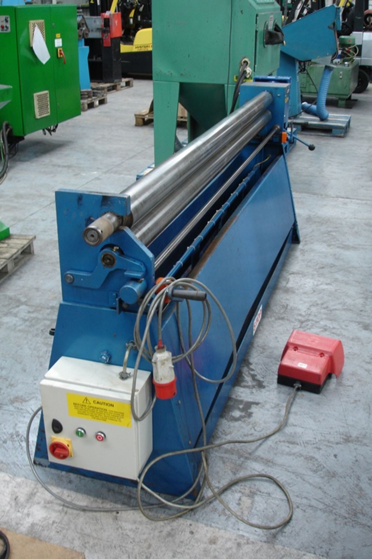 Walton  TSR- 4 - 2400P Pyramid Bending Rollers - Image 2 of 4