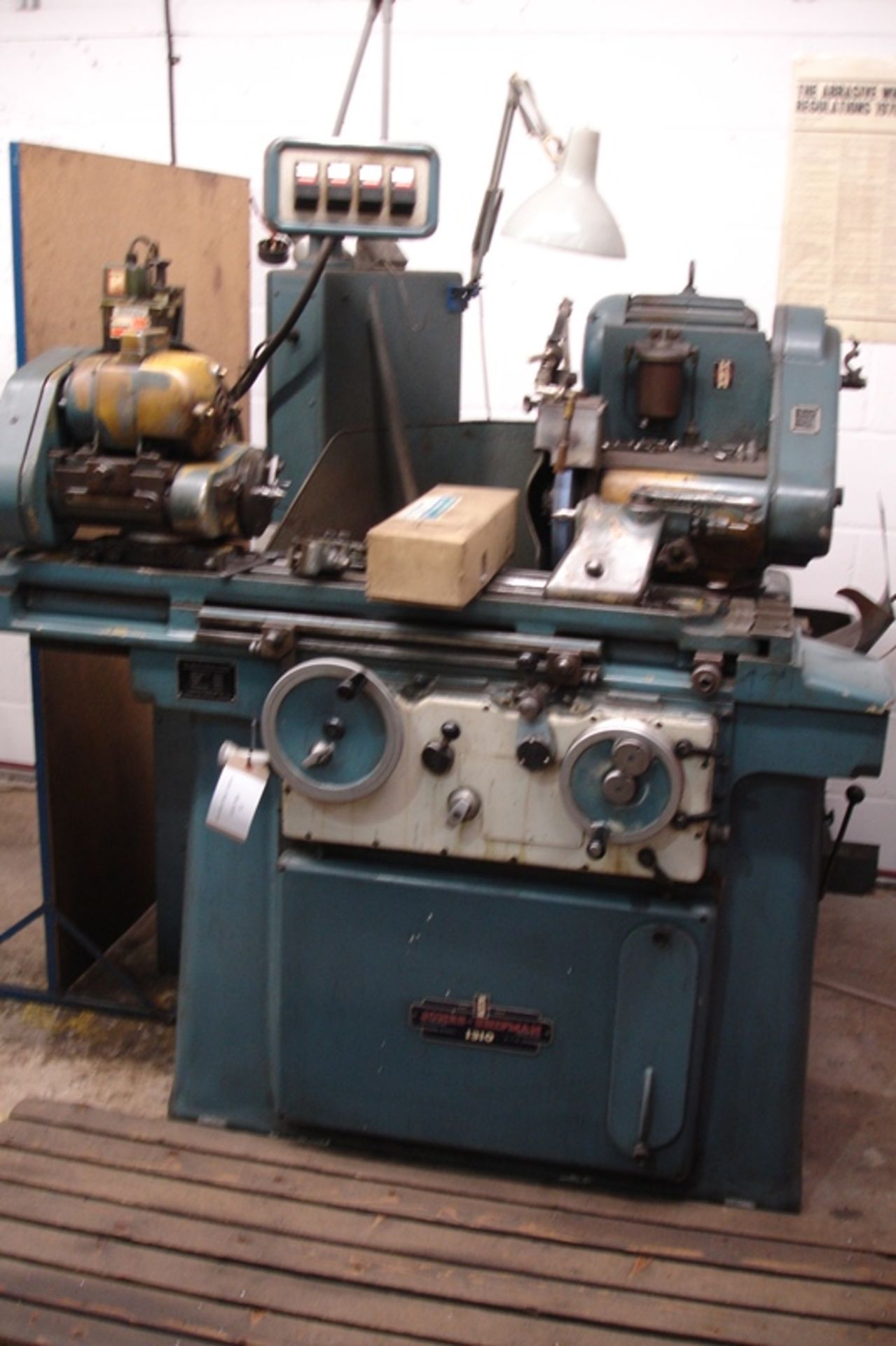 Jones & Shipman 1330 Cylindrical Grinder