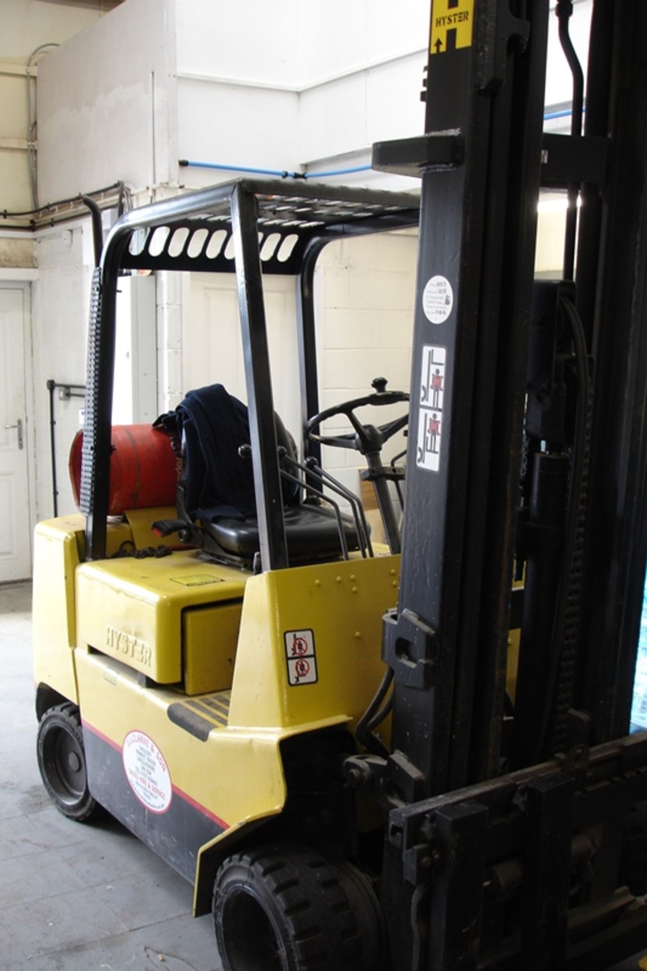 Hyster S3.00XL Forklift - Image 2 of 4