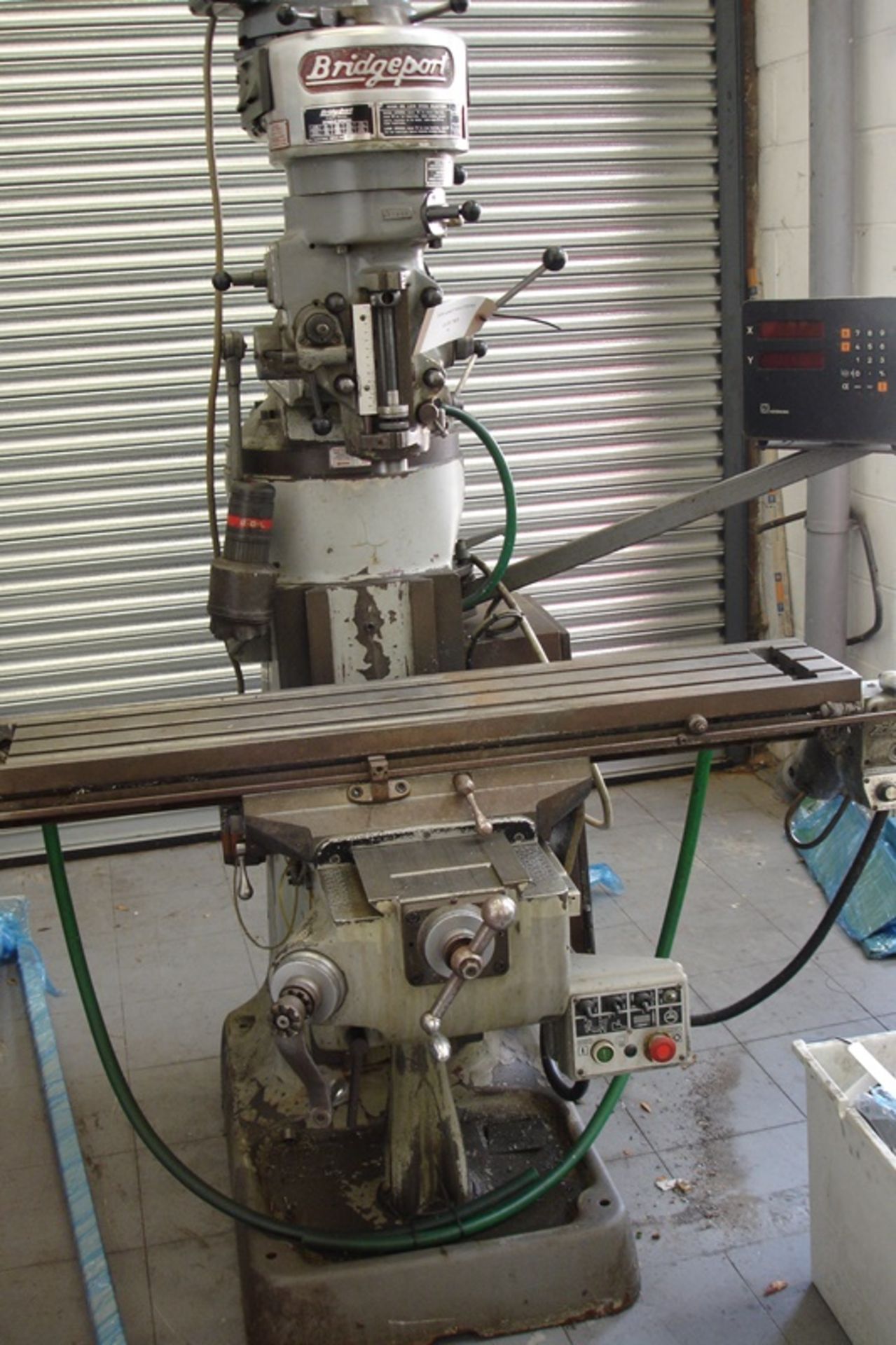 Bridgeport Milling Machine ( BRJ2 type )