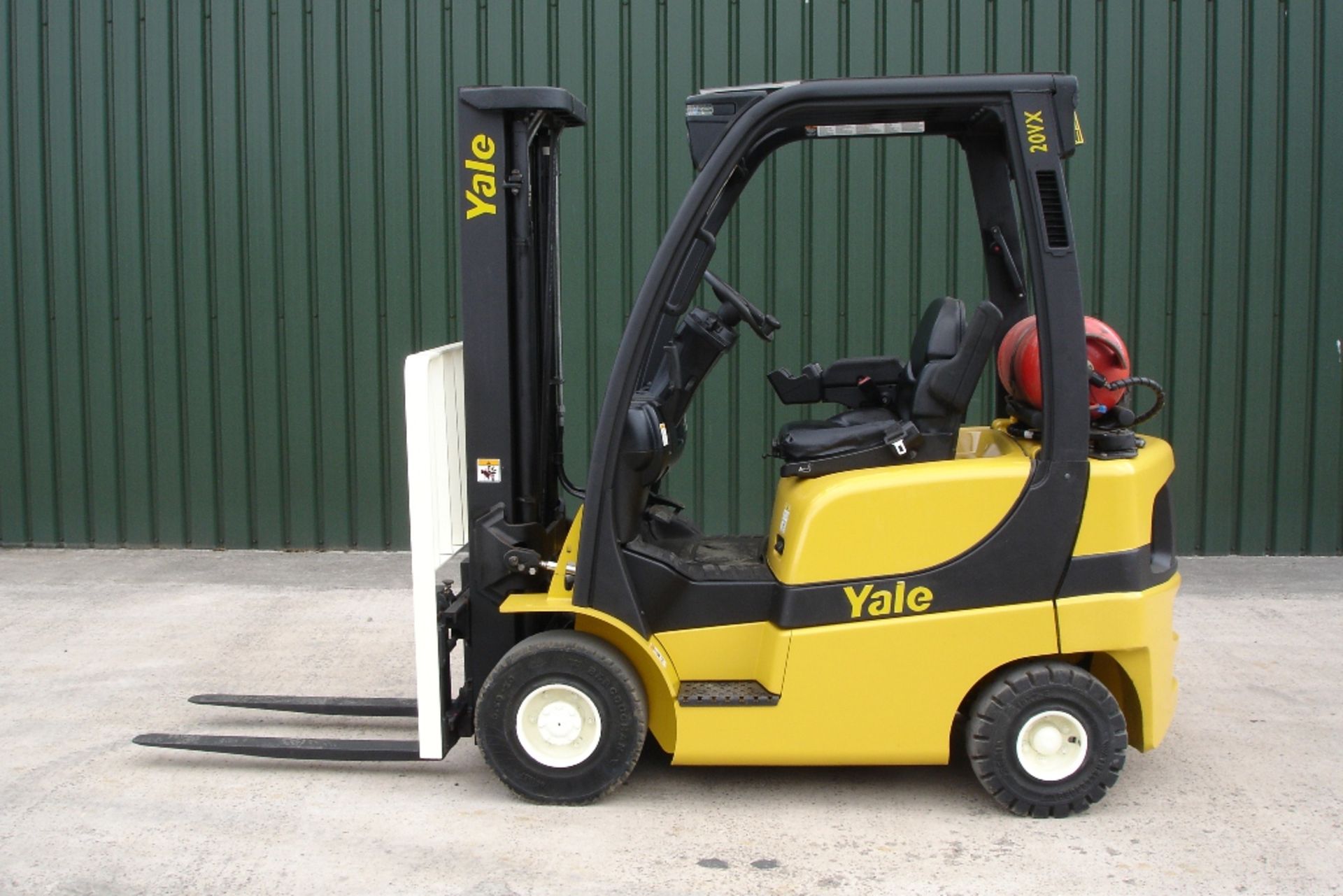 Yale  GLP20SVX   Forklift     ( 2008 )