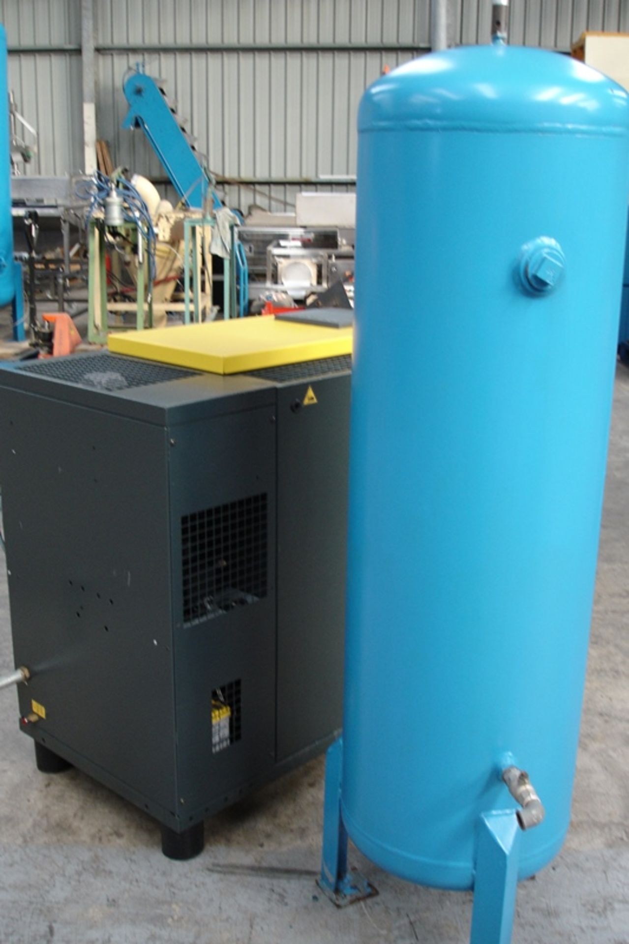 HPC Kaeser Compressor / Drier  With Tank  (2011) - Image 3 of 4