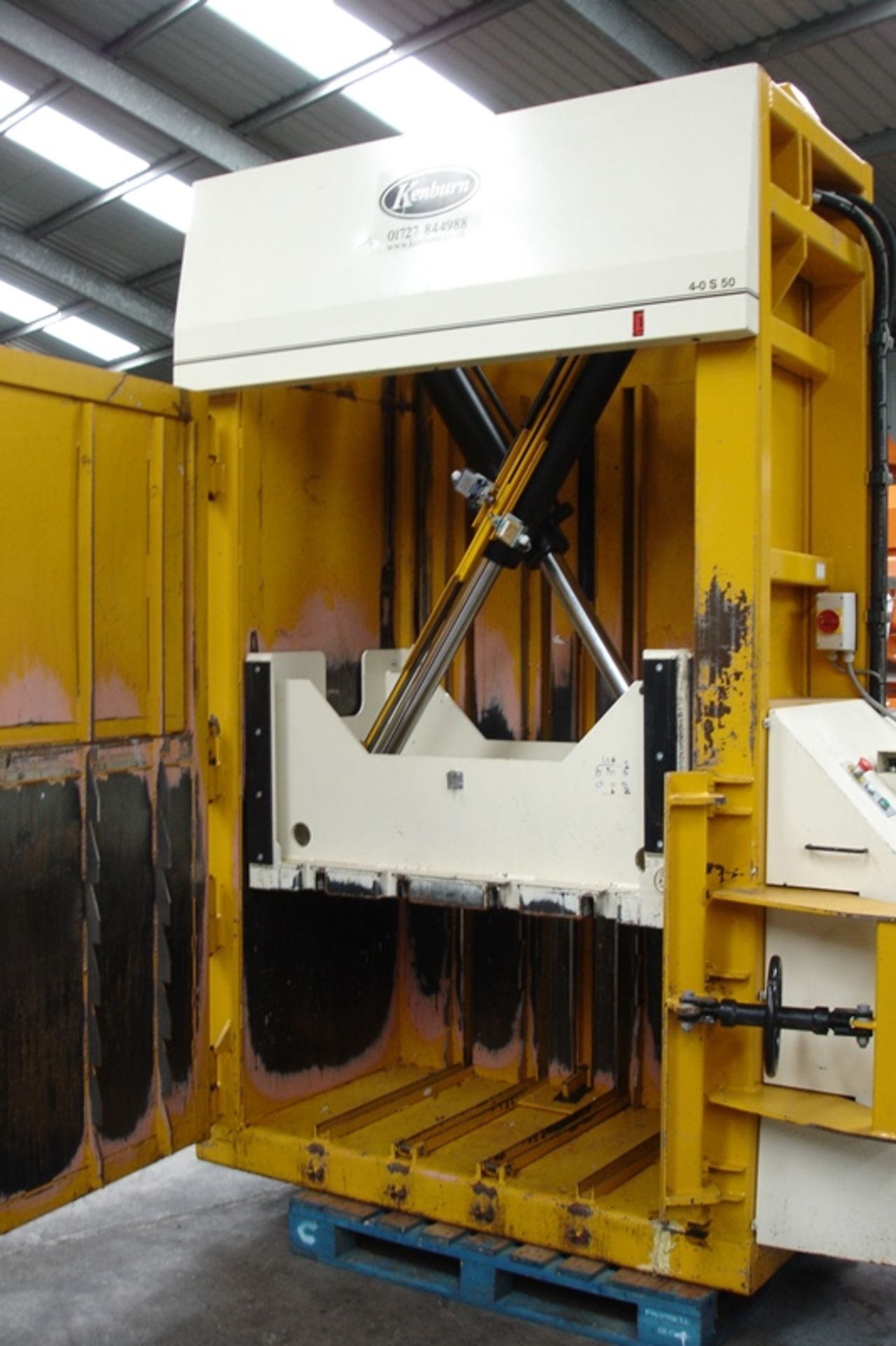 Bramidan Mill Size Baler - Image 5 of 7