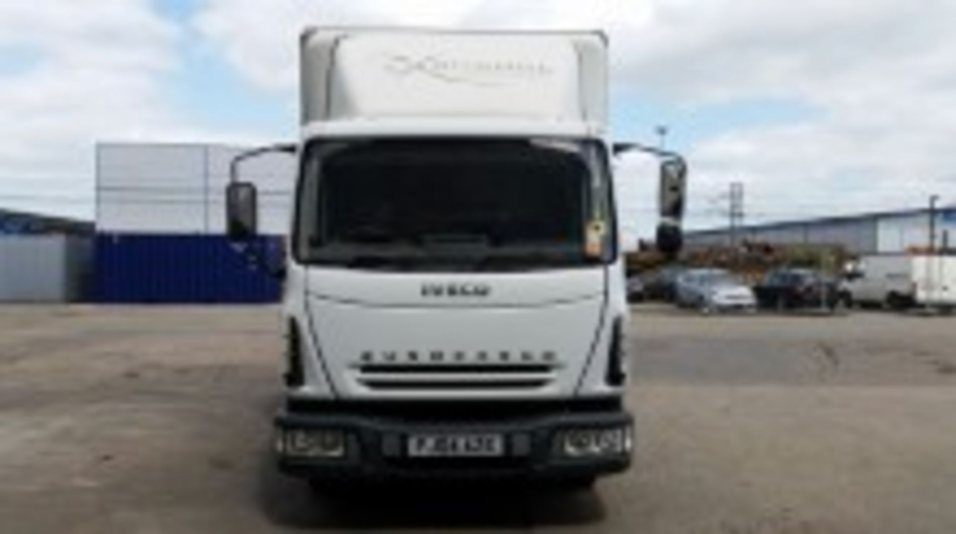 Iveco 7.5 ton curtain sided truck - Image 2 of 4