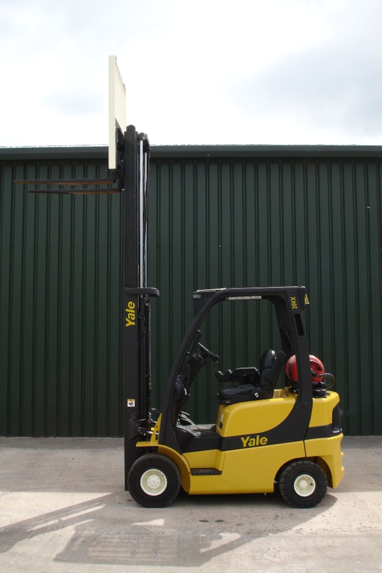 Yale  GLP20SVX   Forklift     ( 2008 ) - Image 5 of 5