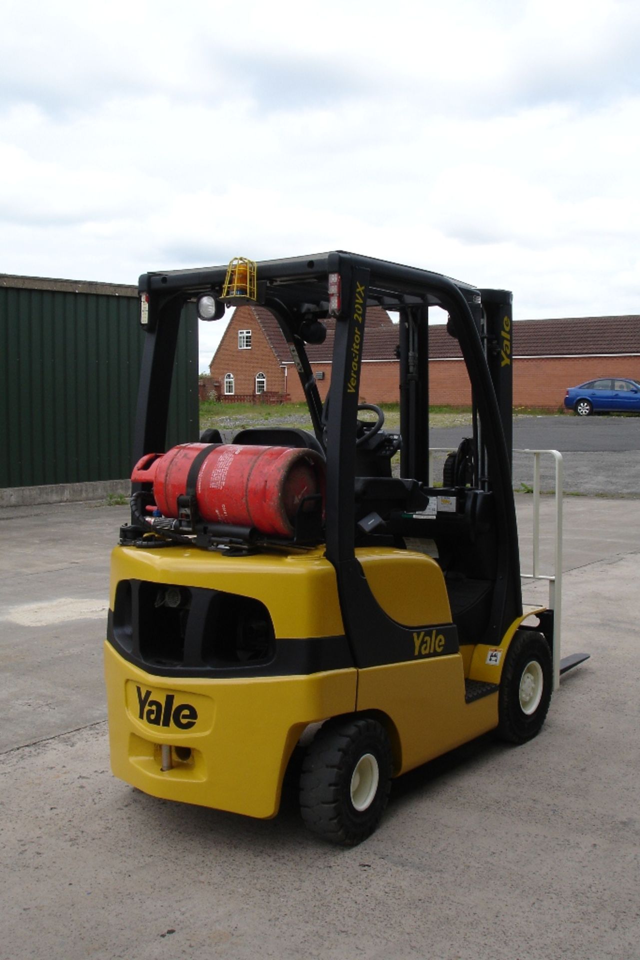 Yale  GLP20SVX   Forklift     ( 2008 ) - Image 3 of 5