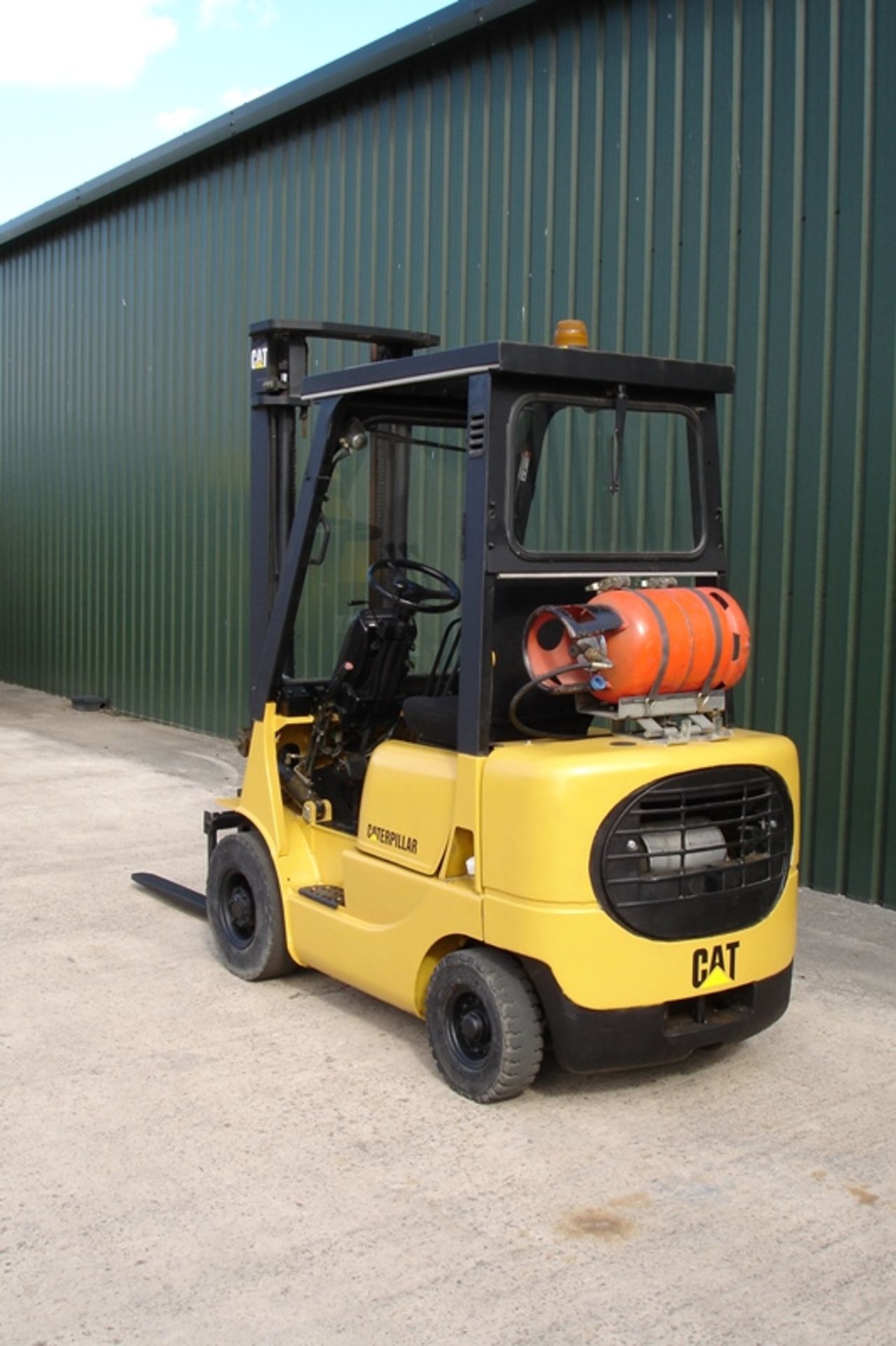 Caterpillar  GP18K  Forklift - Image 3 of 6