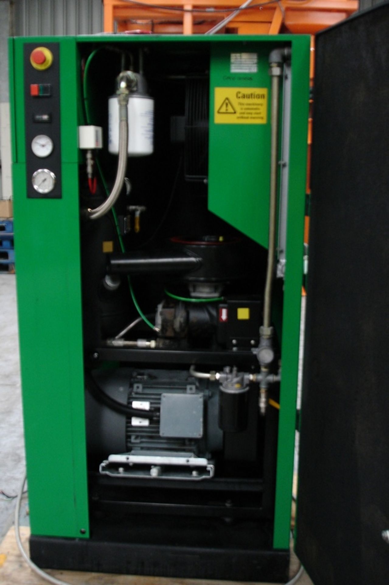 Avelair  Compressor & Tank - Image 4 of 4