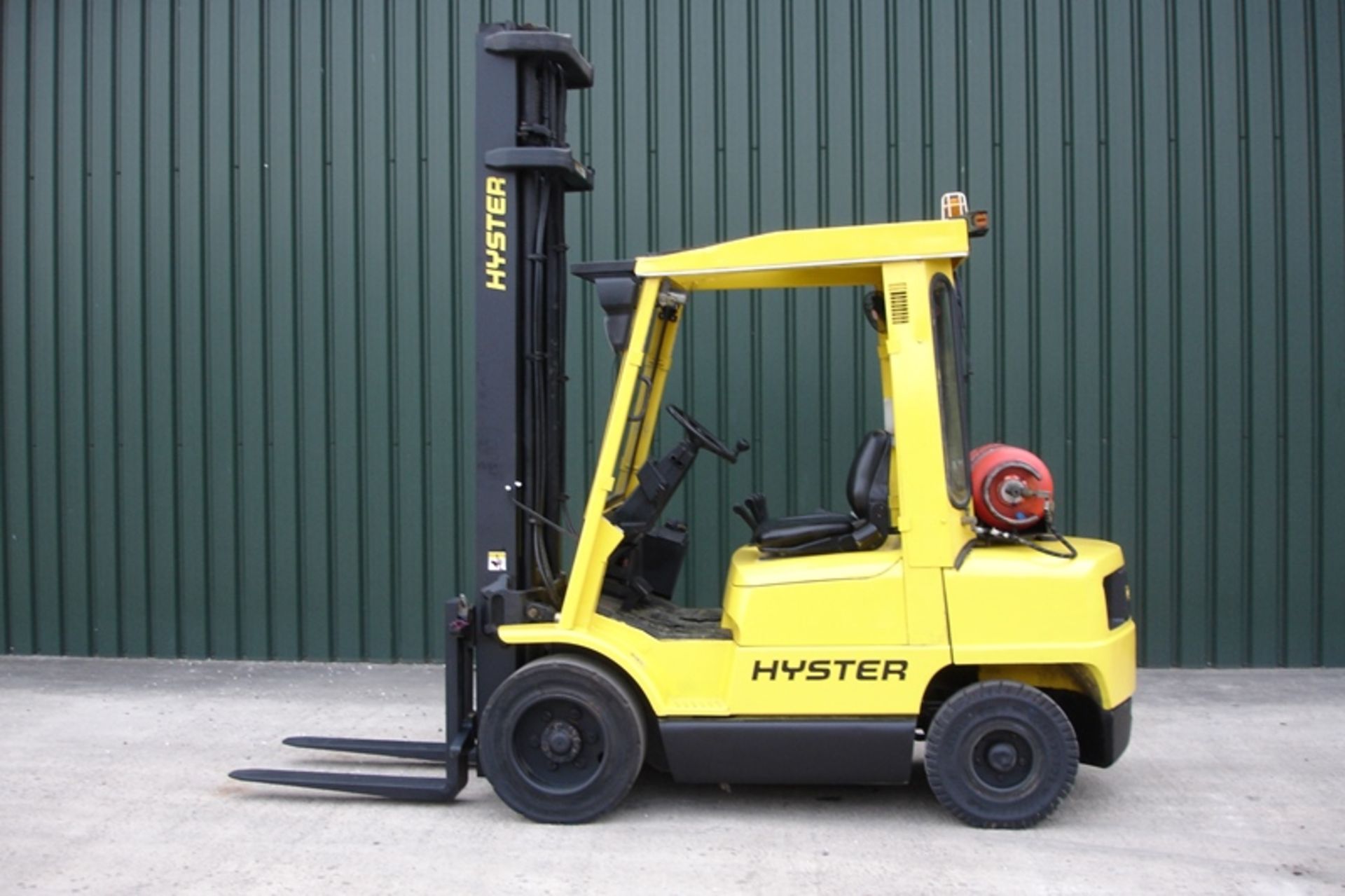 Hyster H3.00XM  Forklift  (2004)