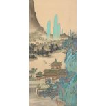 Farbholzschnitt China, 19./20. Jh.. Bergige Landschaft mit Häusern und Störchen. 78,5 x 35,5 cm, auf