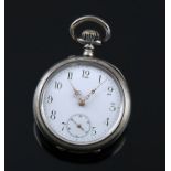 Herrentaschenuhr Um 1910. Gehäuse 800er Silber. Emailzifferblatt, arab. Ziffern, vergoldete