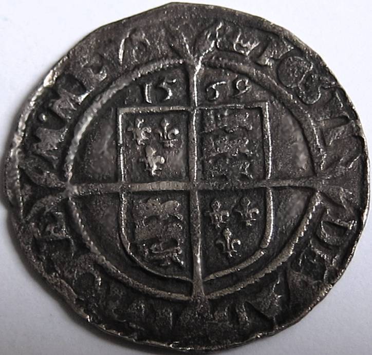 Tudor – ELIZABETH 1 [1558-1603] SIXPENCE. 3rd and 4th issue – 1569 – mm. coronet. 2.83g. Spink - Image 2 of 2