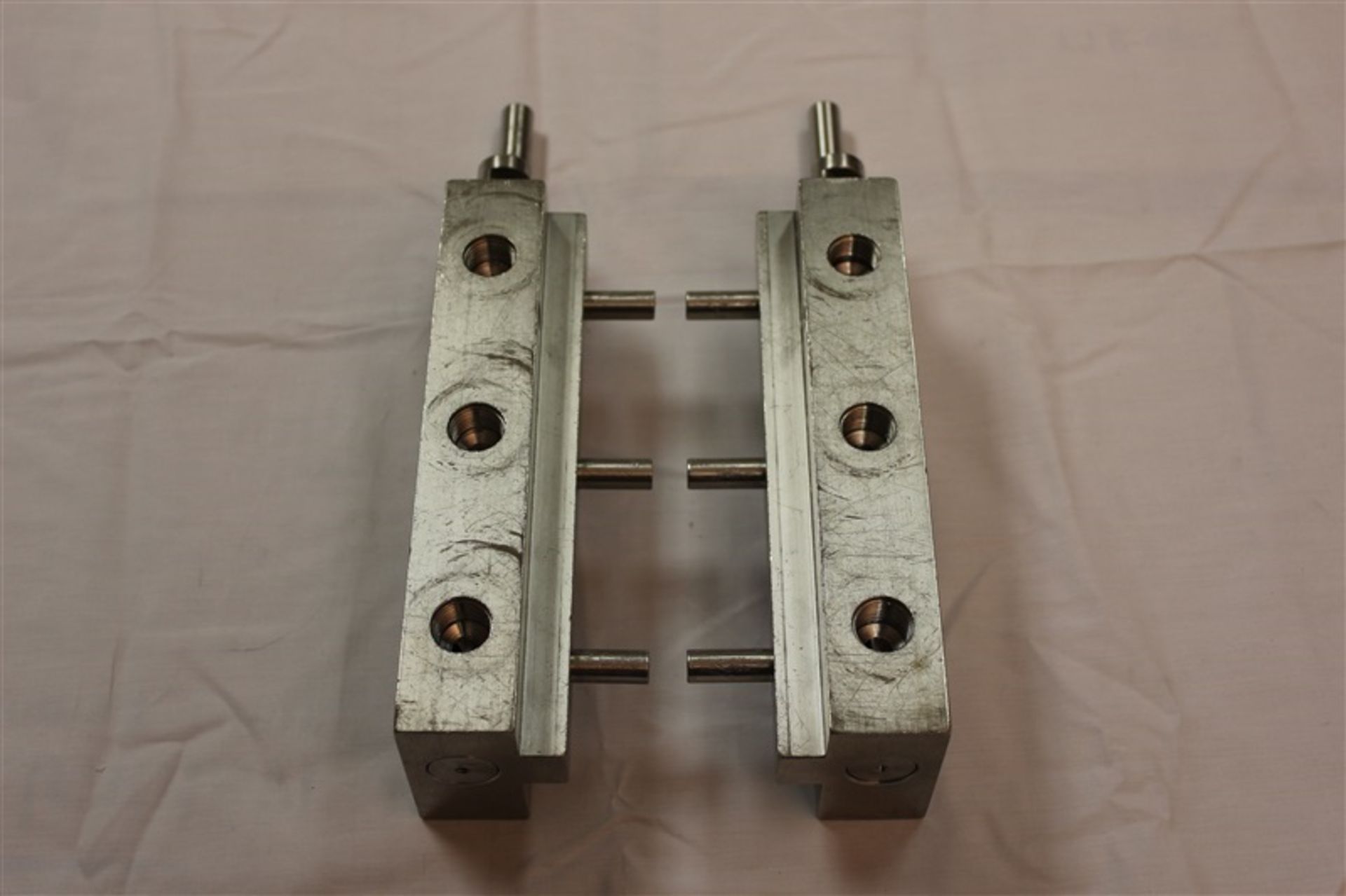 (2) Two Used Cozzoli S/S Slide Valves - Image 3 of 4