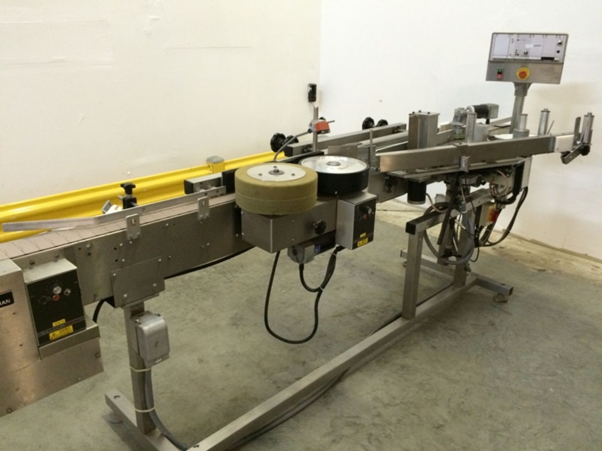 Newman Pressure Sensitive Wrap Labeler