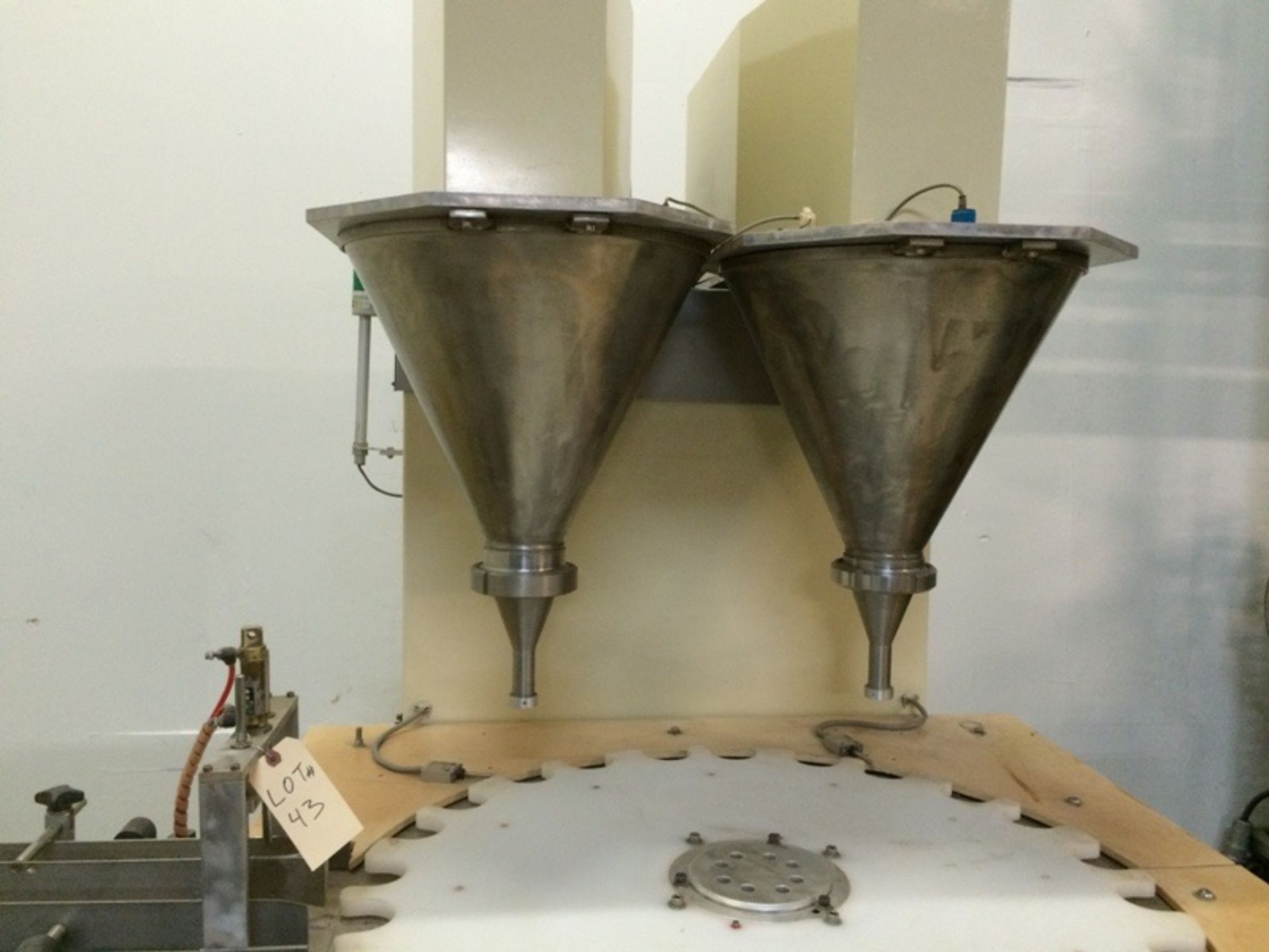 Dosa-Pack  Dual Head Rotary Powder Filler - Image 2 of 4
