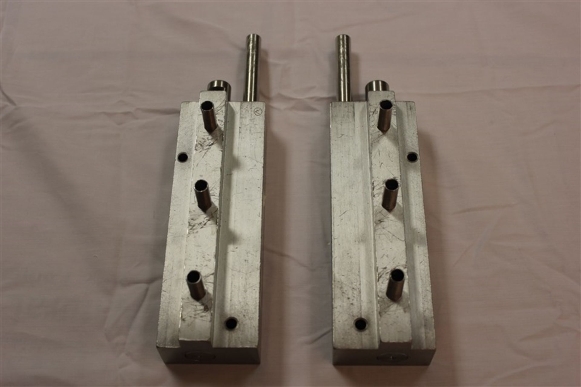 (2) Two Used Cozzoli S/S Slide Valves - Image 2 of 4