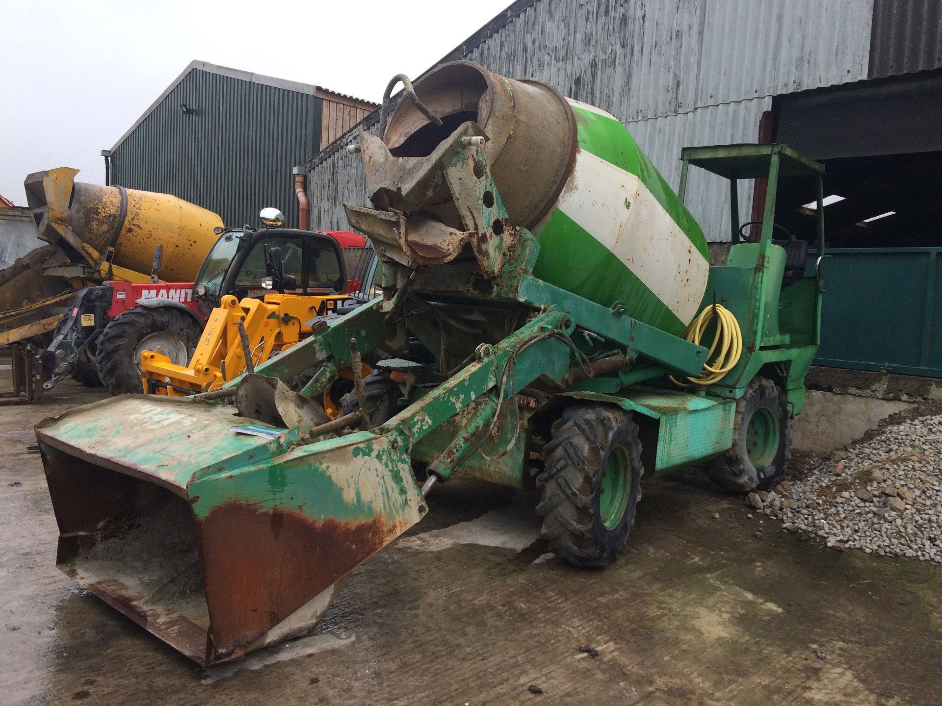 Merlo 4 meter Self Loading Cement Mixer