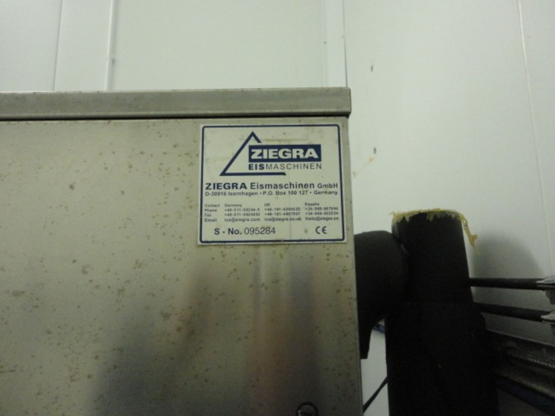 Ziegra ice maker complete with stand BTR - Image 2 of 2