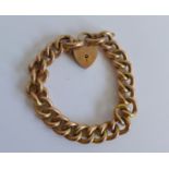 9 carat gold curb link chain bracelet, 22 grams approximately