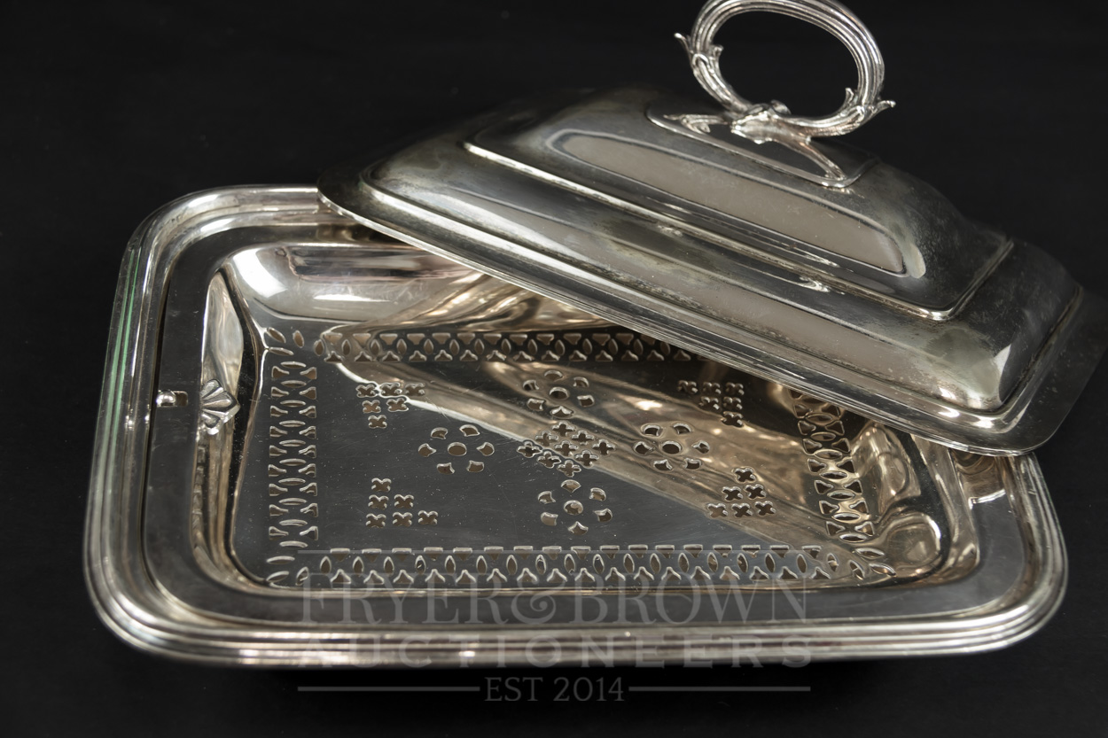 Three silver plated tureens with covers, various dates and makers including Mappin & Webb (3) - Image 5 of 10