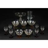 A quantity of glass, including sundae dishes and sherry glasses (qty)