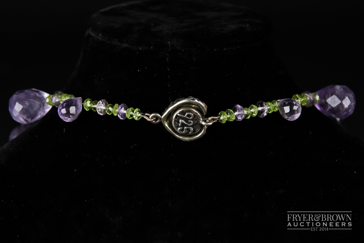 A briolette cut amethyst and faceted amethyst long chain with a textured silver heart shaped clasp - Image 2 of 3