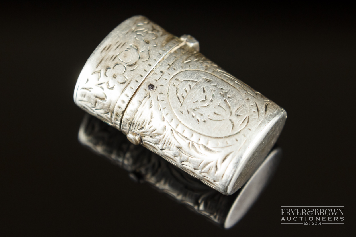 A rare miniature Palais Royale white metal, mother of pearl and ivory etui, c1820, the etui case - Image 3 of 5