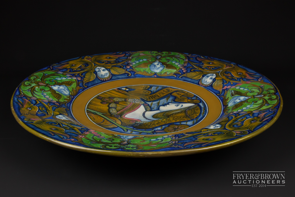 A Cantagalli maiolica charger in Deruta style, decorated with central design of a young lady with - Image 6 of 6