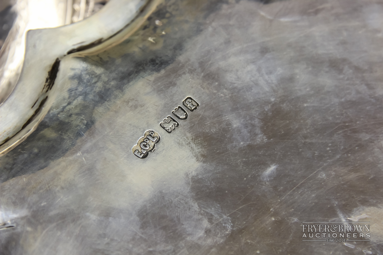 An Elkington & Co. large silver salver raised on hoofed feet, London 1901, 40.5cm diameter, - Image 4 of 4