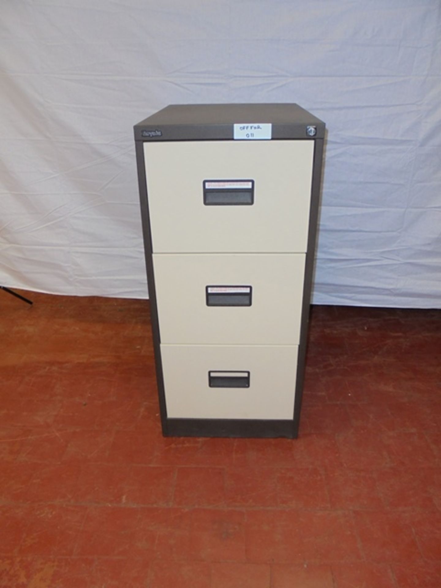 Royale 3 Drawer Metal Filing Cabinet with Key.