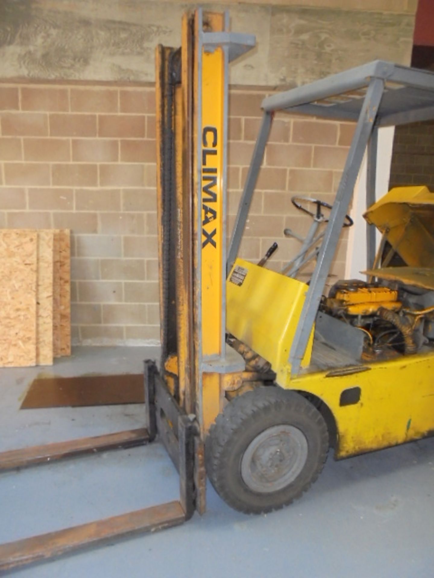 Climax Diesel Forklift, Model 50DA - Image 13 of 17