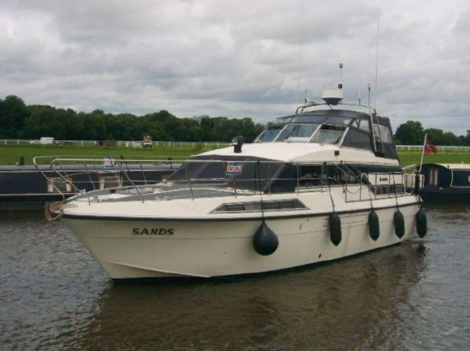 Broom Monarch 39ft, 6 Berth Offshore/River Aft Bridge Cruiser "NO VAT or Buyers Premium on this Lot"