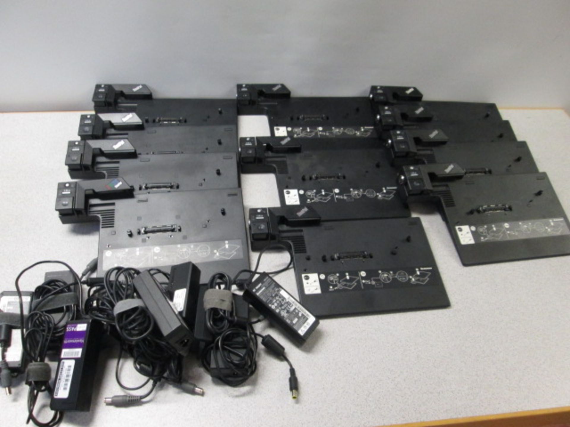 10 x Lenovo ThinkPad Docking Station, Type 2504 (No Keys) & 10 Lenovo AC Adapters.