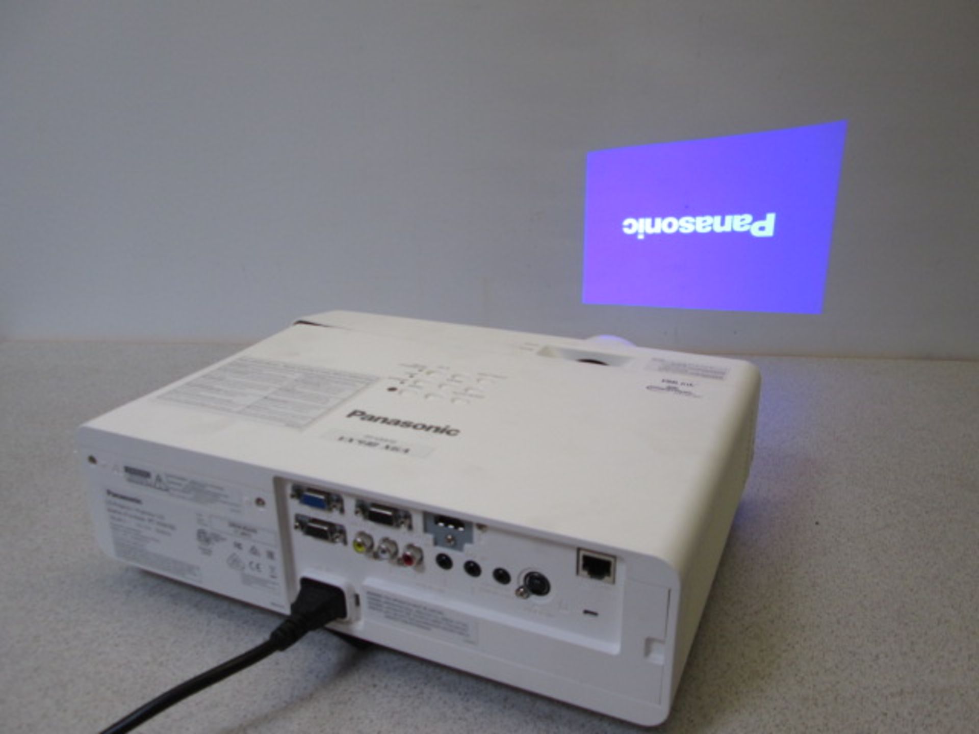 Panasonic High Definition LCD Projector - Model PT-VX410Z. Comes with Power Supply & Unicol Oxford