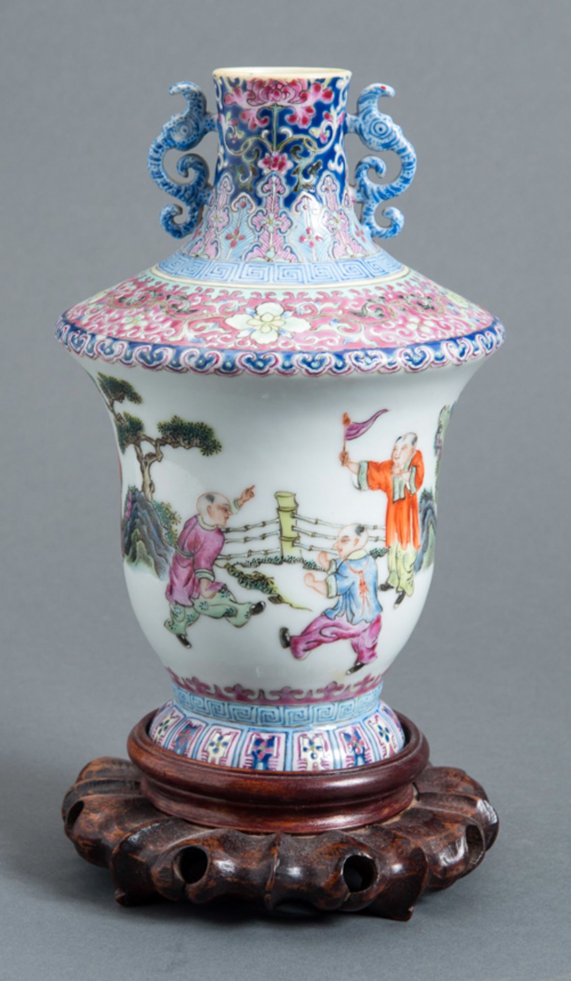 VASE WITH PLAYING BOYS  Porcelain with blue underglaze und enamel color. China, presum. late Qing