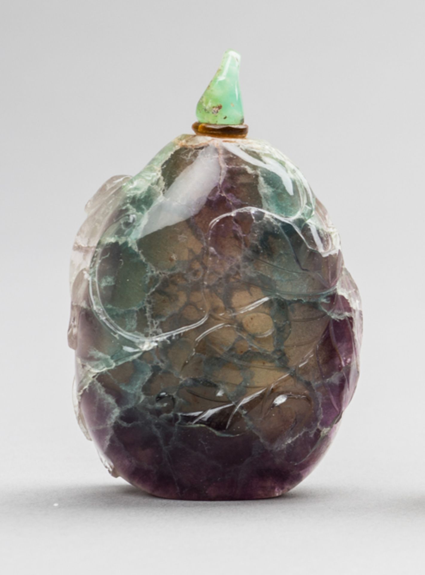 SNUFFBOTTLE: LARGE BLOSSOM AND MONKEY  Tourmaline. China, Qing Dynasty 19th cent.  Multifaceted
