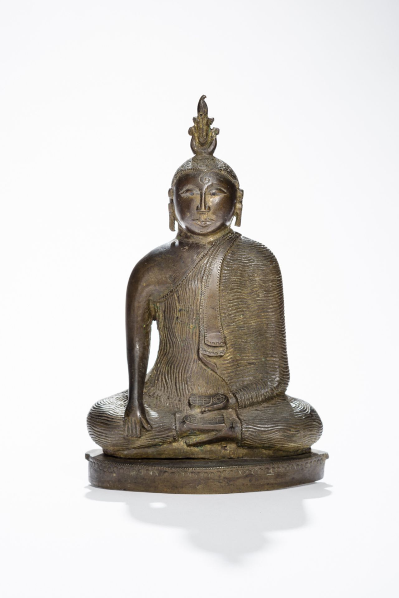 BUDDHA MARAVIJAYABronze. Ceylon, Kandyan, ca. 18. bis 19. Jh.Der historische Buddha Gautama
