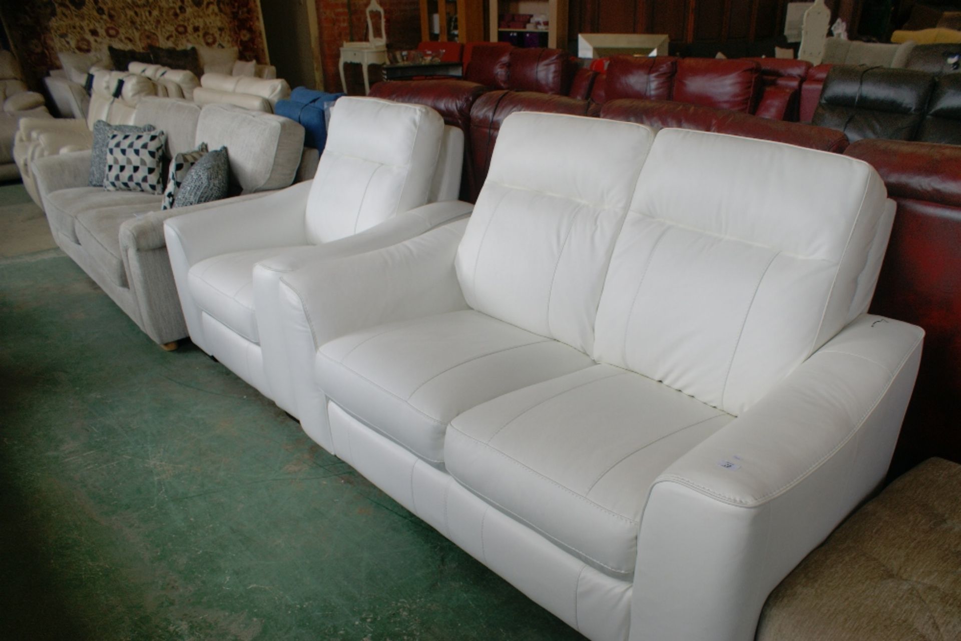 WHITE LEATHER 2 SEATER SOFA AND CHAIR (1)