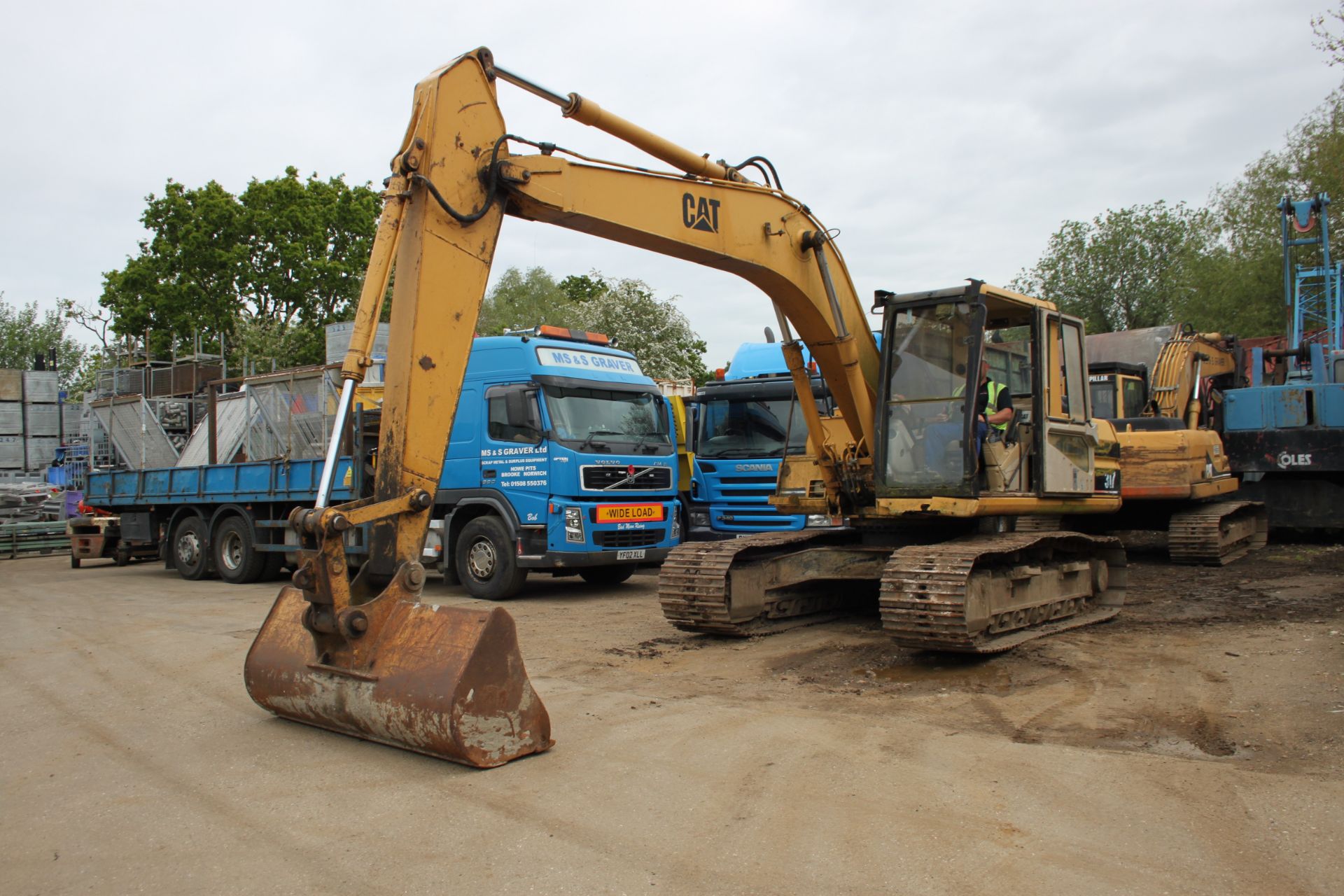 CAT 317 TRACKED DIGGER C/W 2000MM DRAINAGE BUCKET & 36" DIGGER BUCKET,16,693HRS SERIAL NUMBER