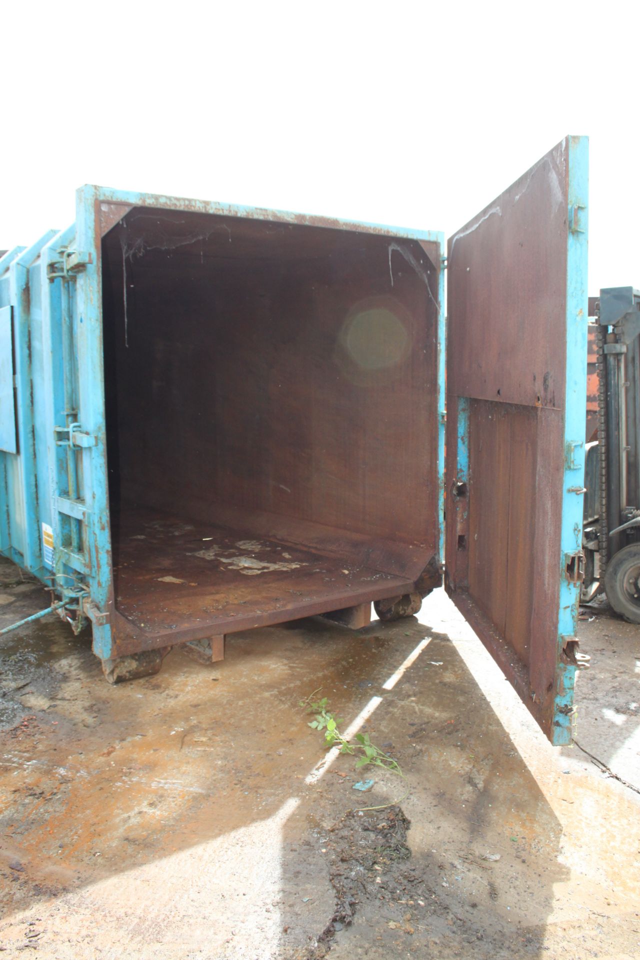 TTB 27M ENCLOSED RORO COMPACTOR SKIP SERIAL NUMBER D6446