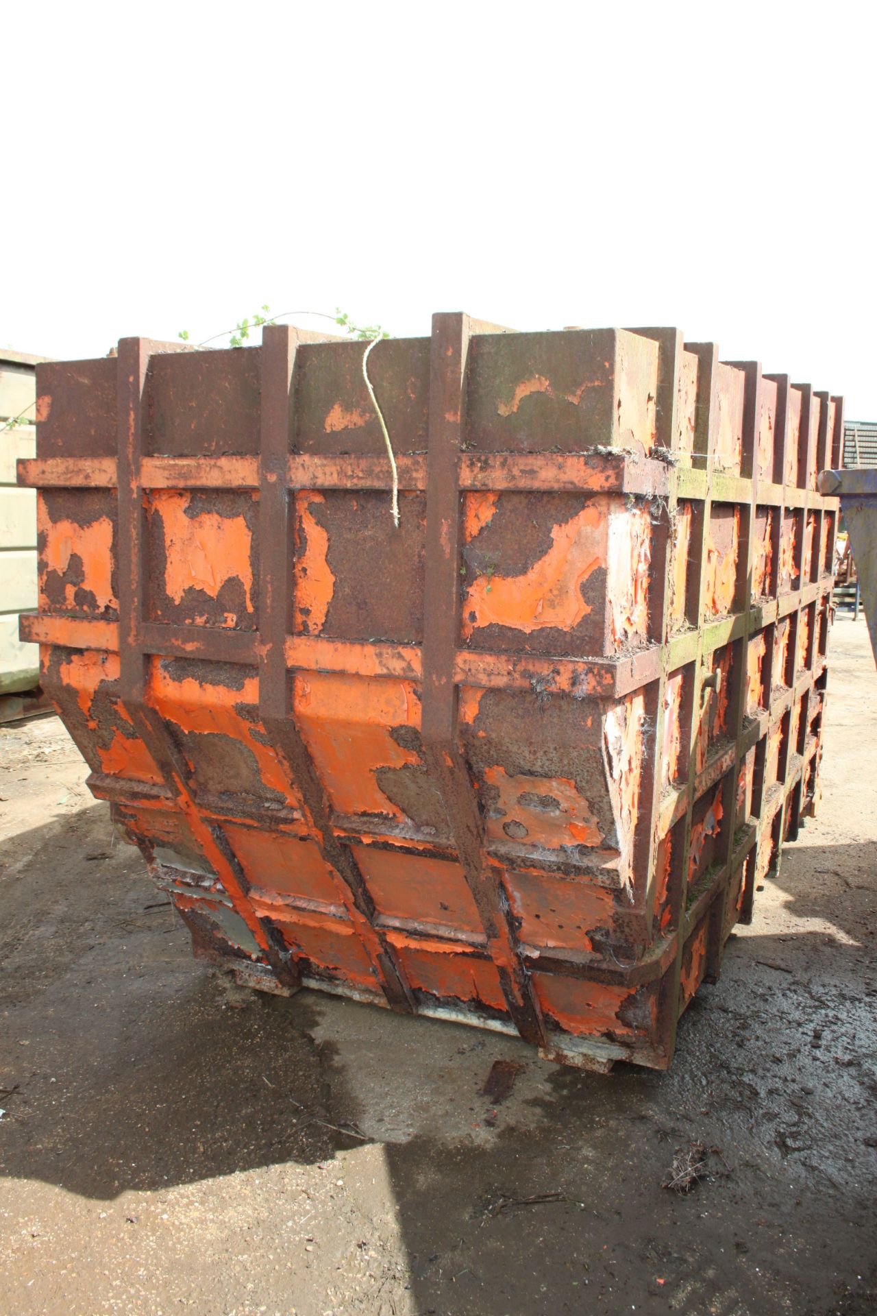 ENCLOSED 14YRD COMPACTOR SKIP WITH SMALL AND LARGE DOOR BEING USED AS PAINT STORE