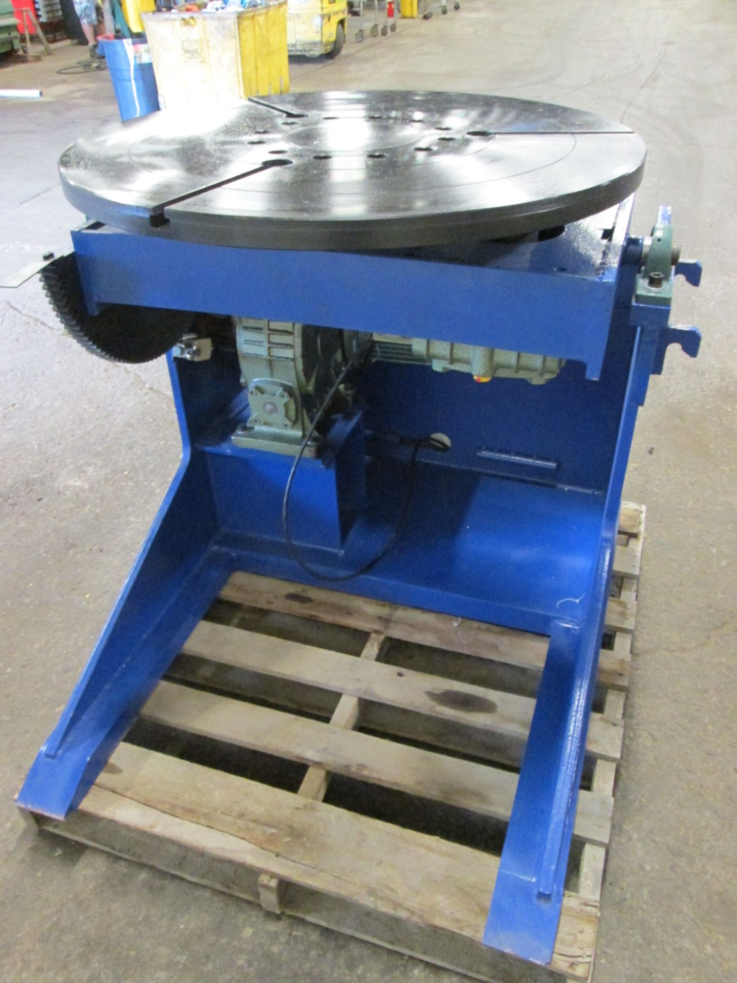 VD-2000 WELDING POSITIONER 2000lbs capacity - tilt and rotate with variable speed drive and teach