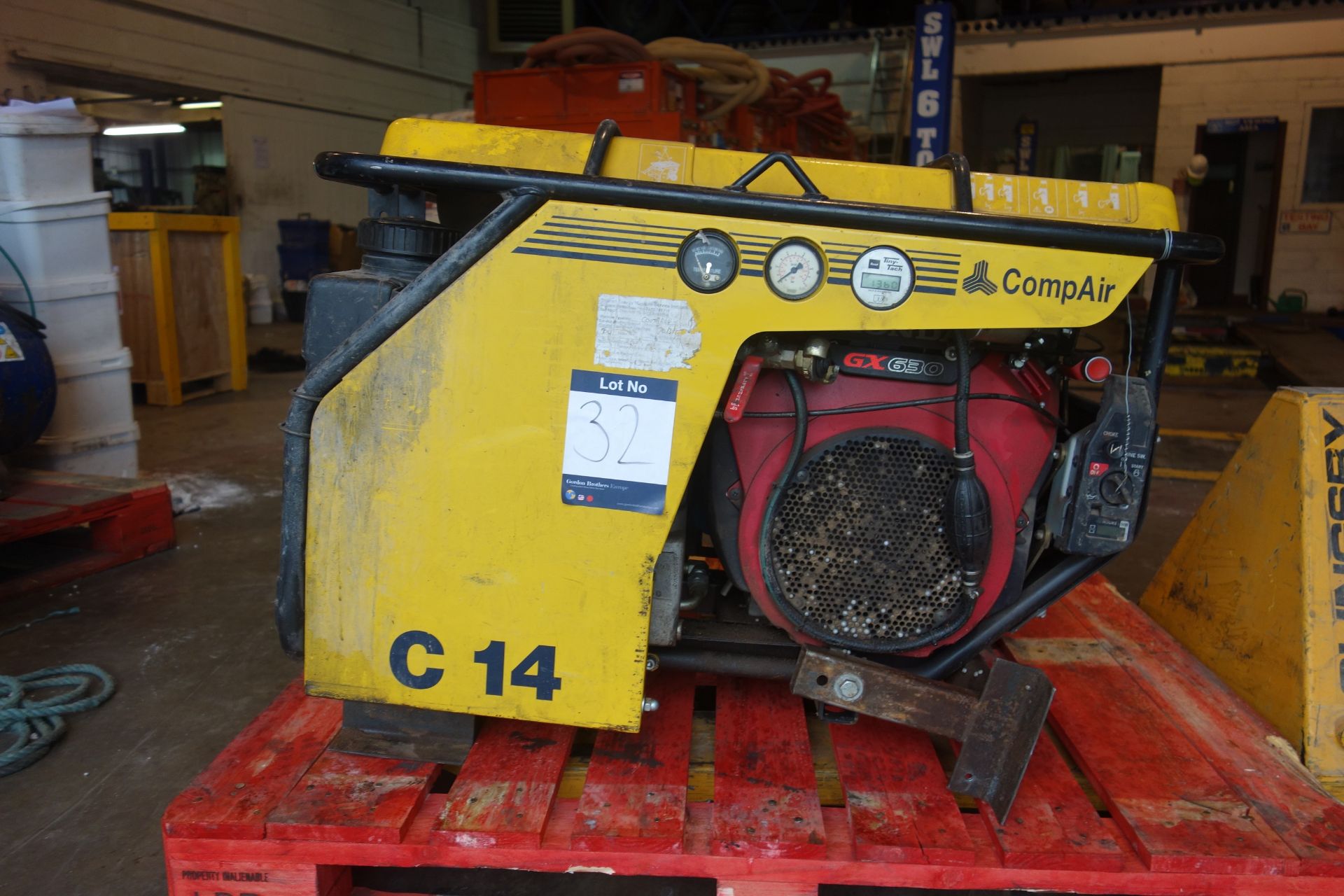 CompAir/Win Air C14S mobile air compressor, skid/van mountable Serial No. - Image 2 of 2