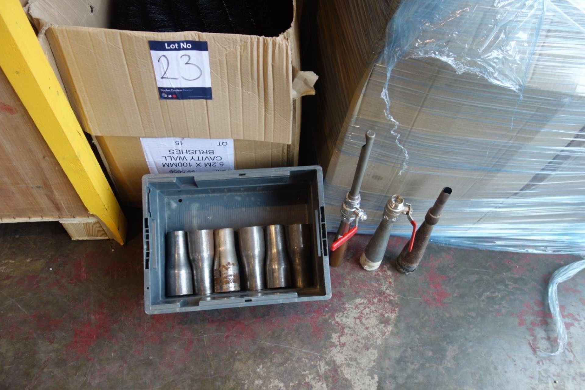 Quantity of unused cavity wall insulation processing machine nozzles, parts, - Image 2 of 6