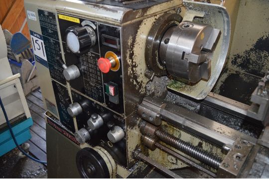 Harrison VS330TR variable speed centre lathe
Seria - Image 4 of 5