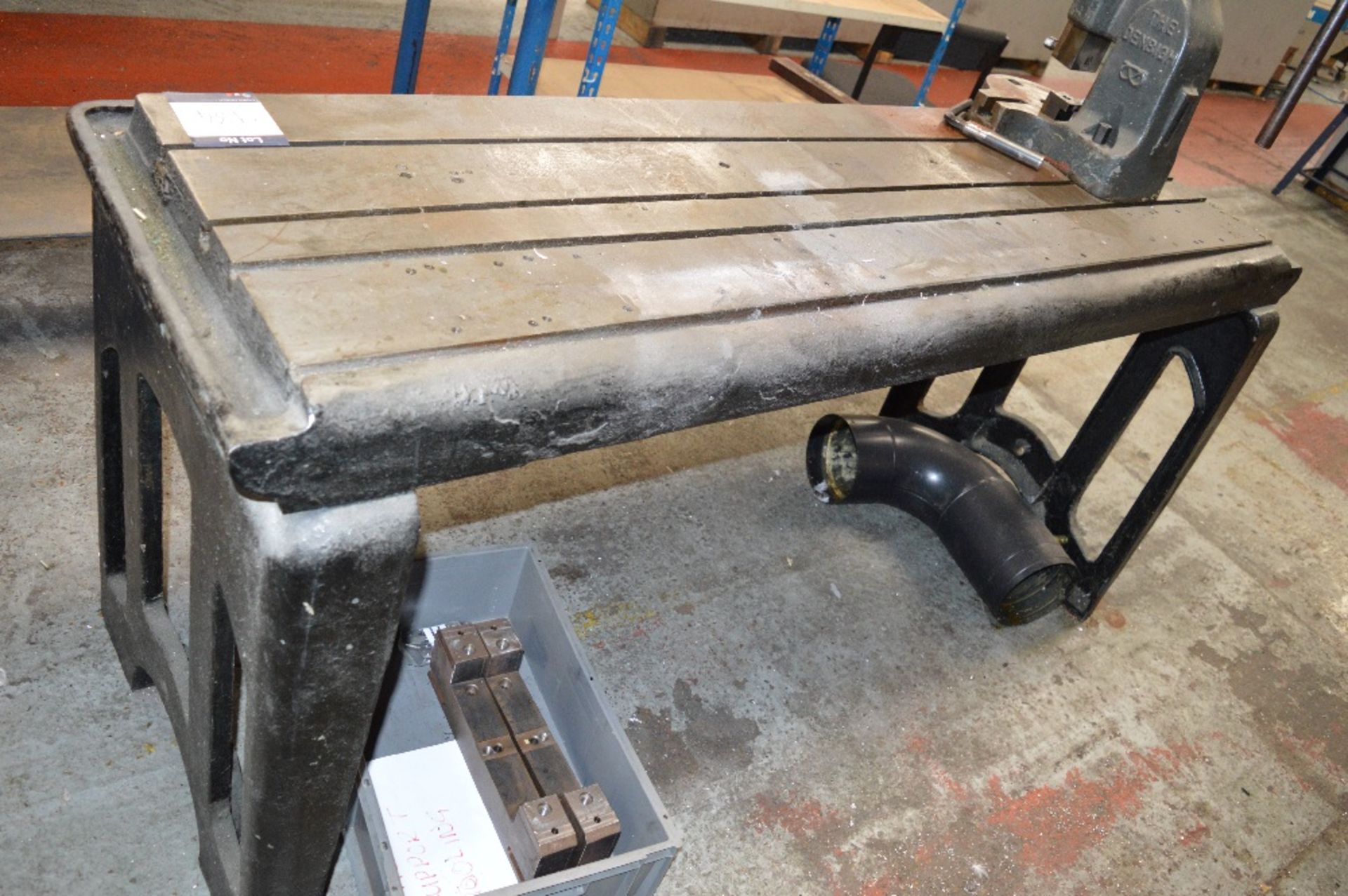Steel Welding Bench
1.95m (w) x 0.63m (d) x 0.93m (h)