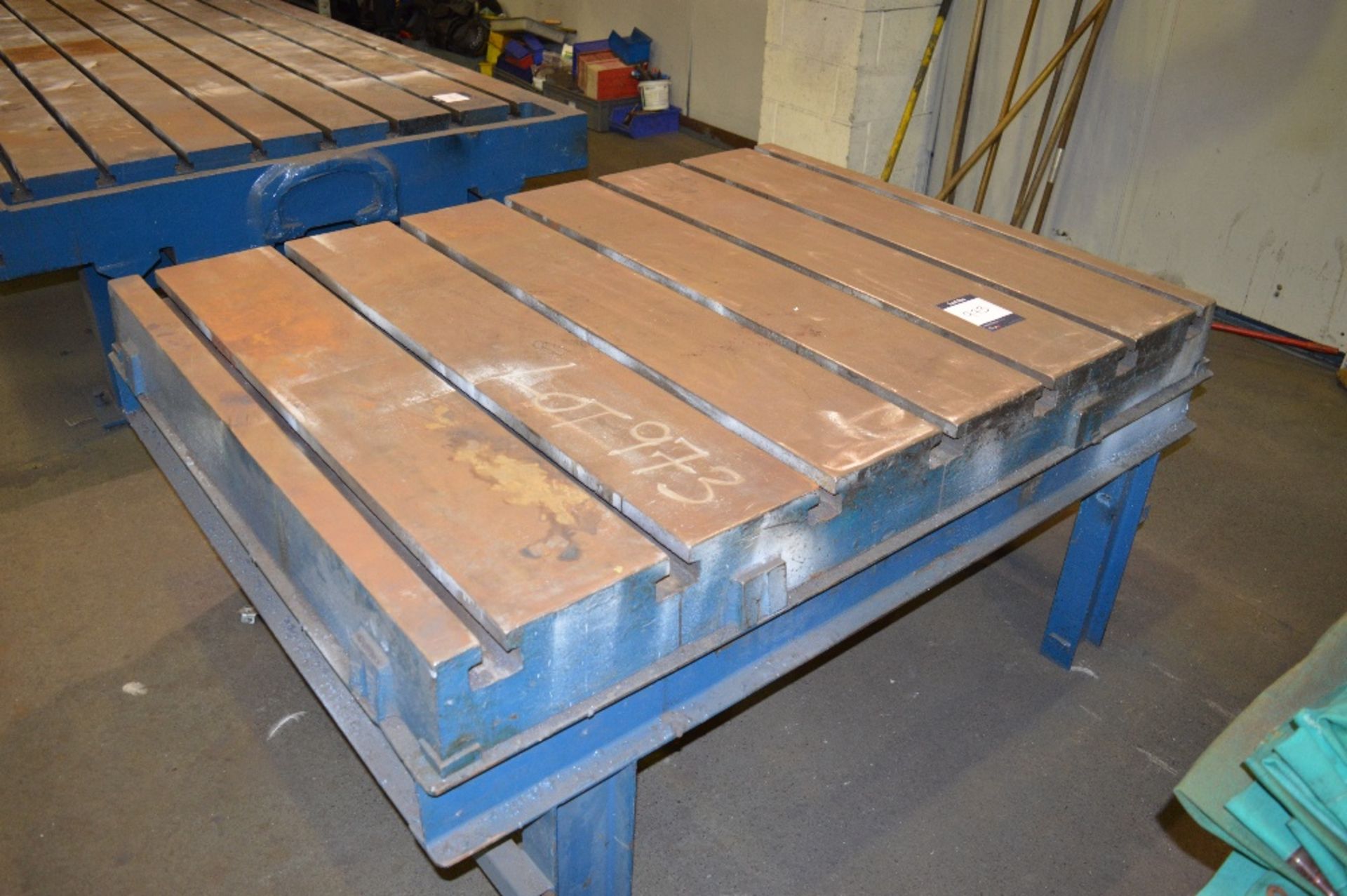 Steel Welding Bench
1.68m (w) x 1.26m (d) x 0.80m