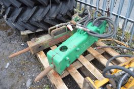 Arrowhead S20 hydraulic breaker to suit 1.5 tonne mini excavator