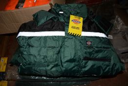 3 pairs of Dickies green waterproof padded overalls Size XL
New & unused