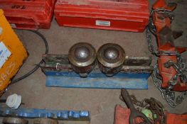 Steel pipe roller balls